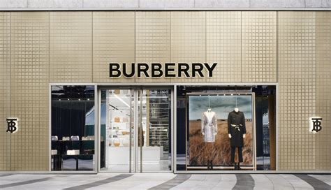 burberry fauno|Burberry store online.